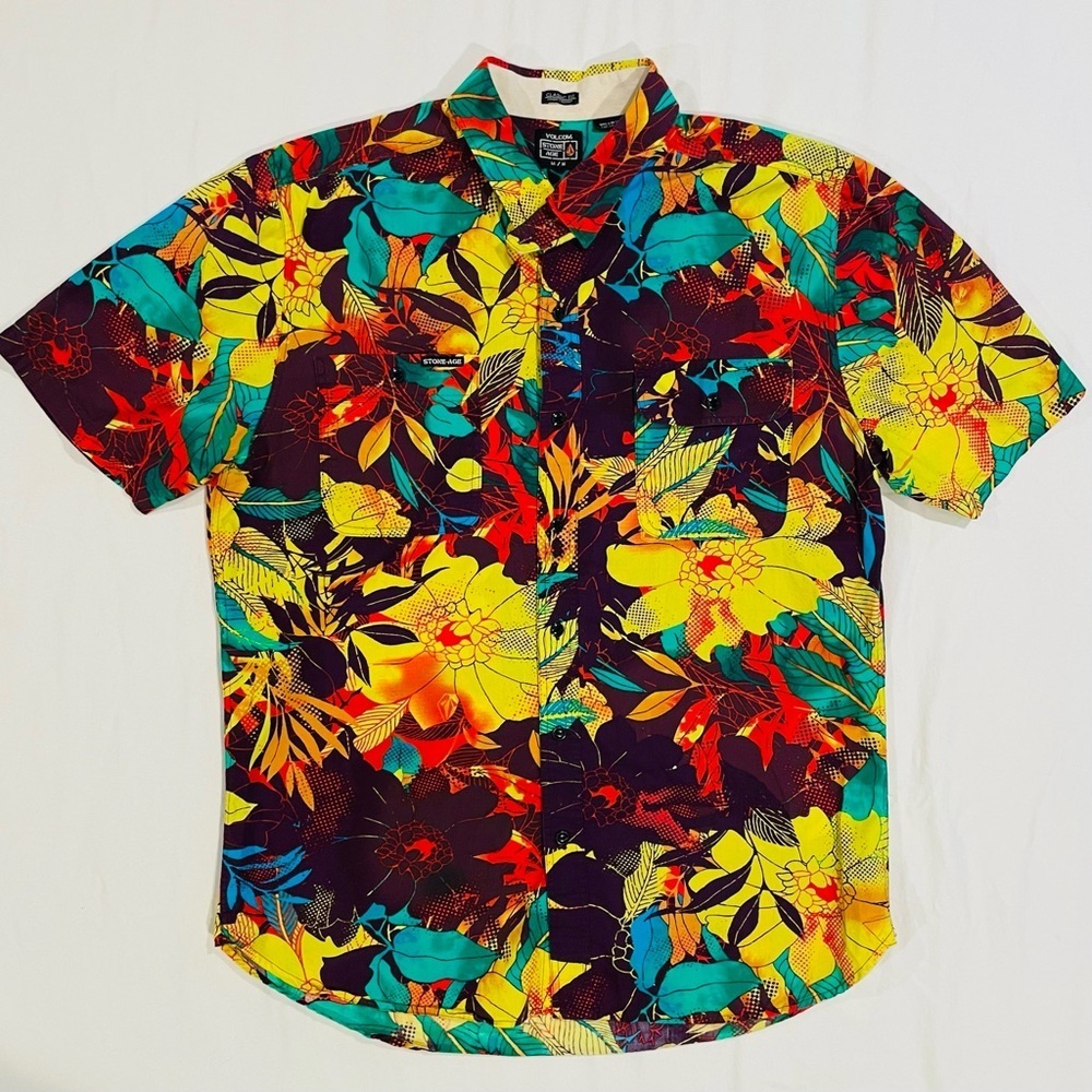 Volcom Stone Age Shirt Mens Medium Button Down Front Floral Cotton Summer Skater
